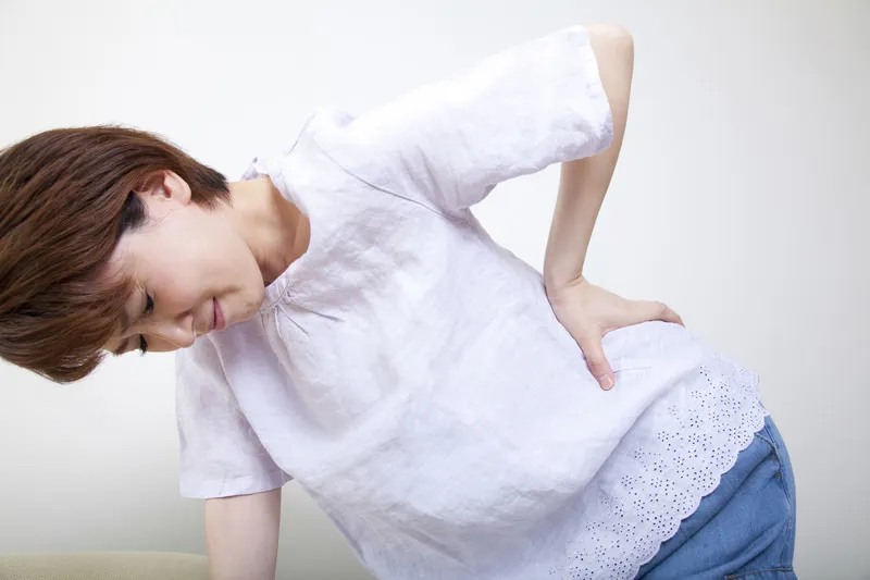 腰痛・坐骨神経痛(ヘルニア、脊柱管狭窄症、すべり症、分離症)