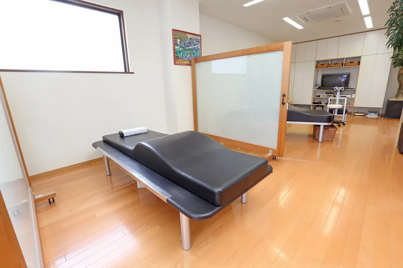 施術用ベッド
